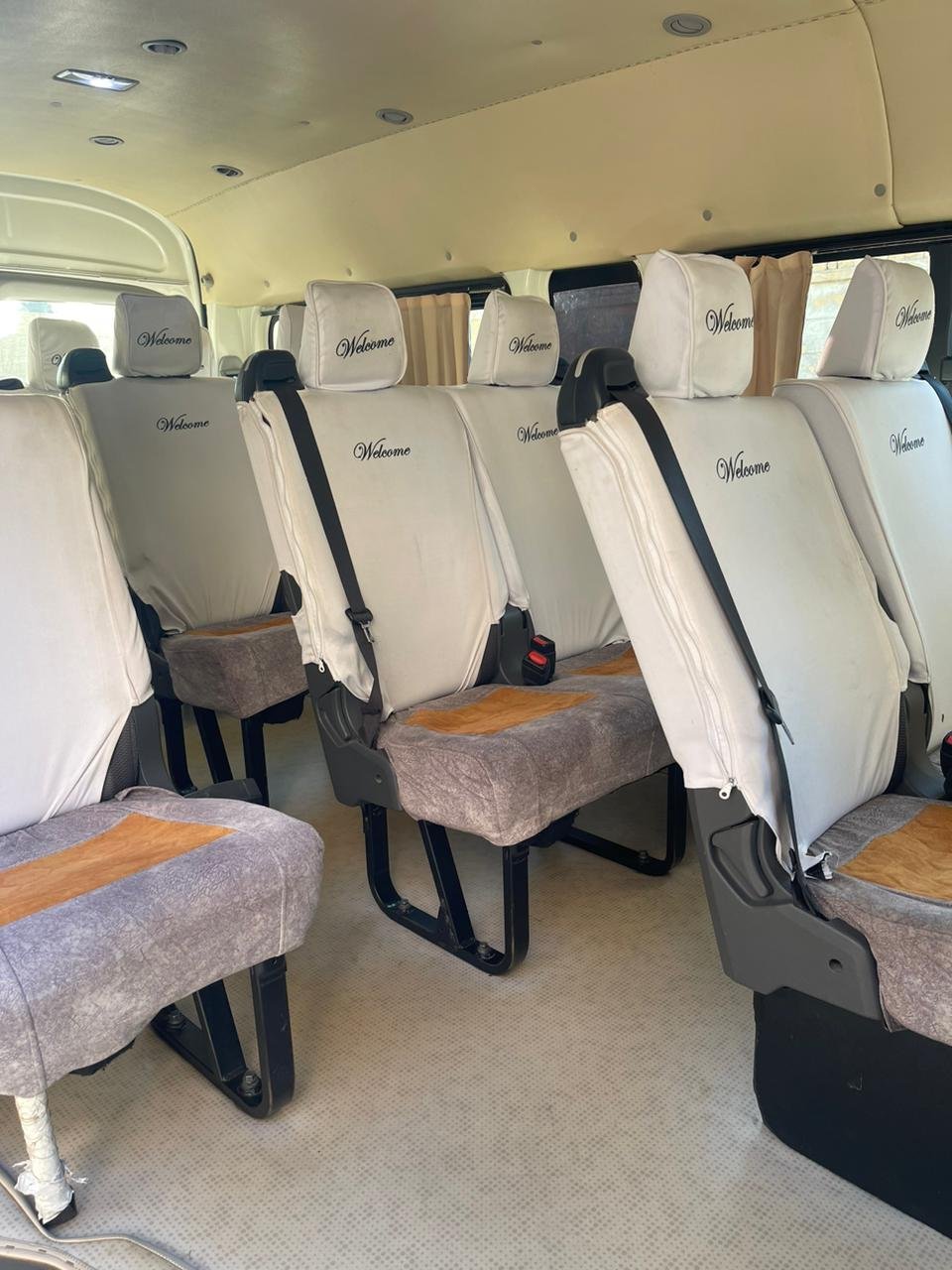 التوصيل الى المطارات في مصر , ليموزين مطار شرم الشيخ , ليموزين مطار القاهرة , ليموزين مطار الغردقة , ليموزين مصر 