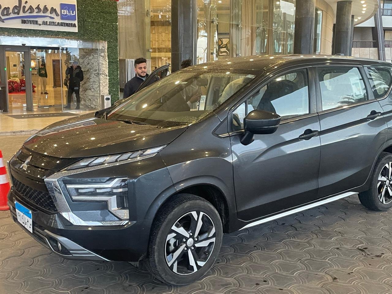 تاكسي المطار : الخط الساخن لحجز ليموزين 01227574650 